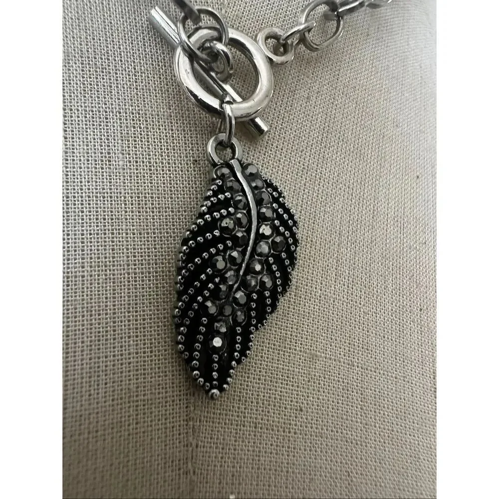 Marcasite-Style Leaf Toggle Necklace marcasite style